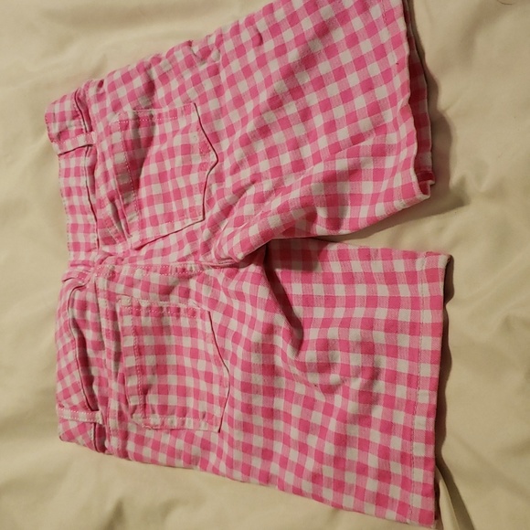 So heart size 7 girls shorts - Picture 3 of 3